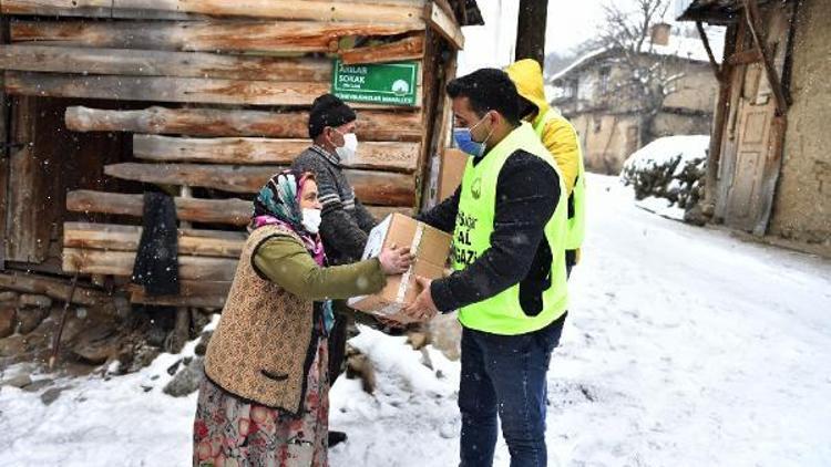 Osmangazi’den kış gününde yürek ısıtan yardım