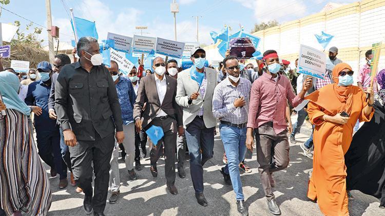 Somali’de seçim krizi sürüyor