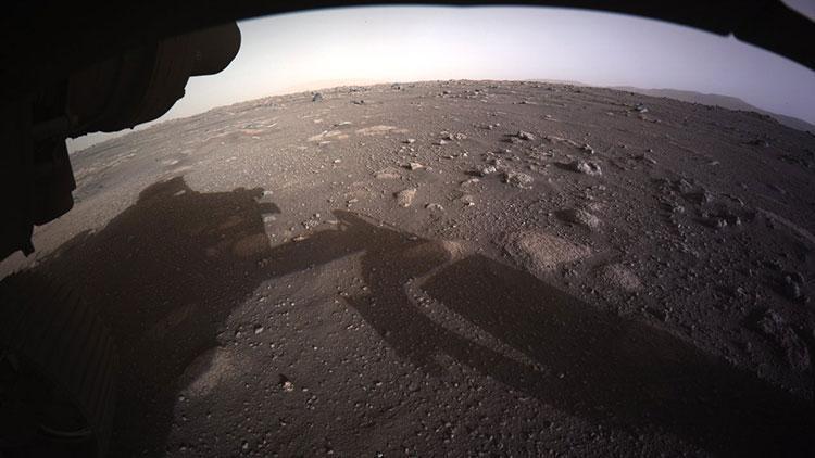 Perseveranceın Marsa inişinden 24 saat sonra yayımlandı Daha önce görmediğimiz bir şey