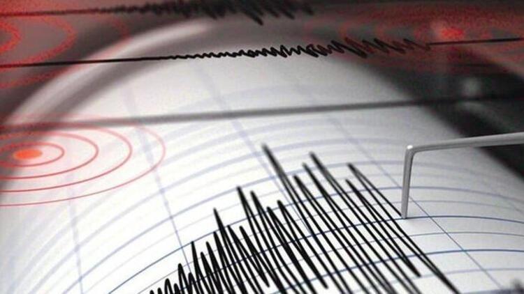 Son dakika deprem haberi: İzmir açıklarında deprem