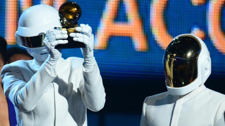 Daft Punk dağıldı 28 yıldır birliktelerdi. Müzik dünyasını sarsan ayrılık