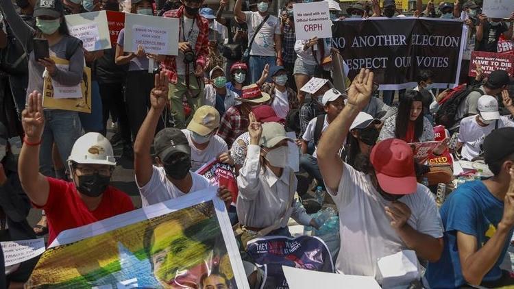 Myanmarda darbe karşıtı protestolar ve genel grev devam ediyor