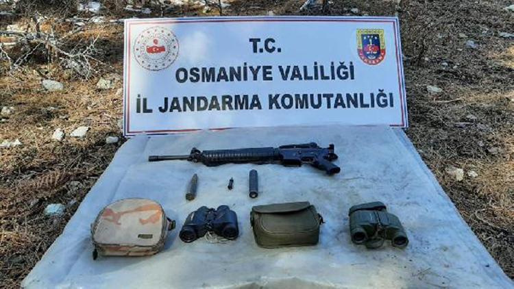 Amanoslarda PKK sığınağında silah ve mühimmat ele geçti