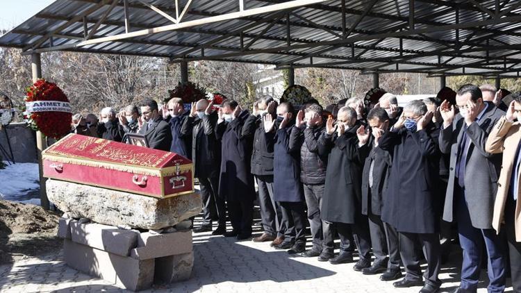 Murat Balkan Ankara’da toprağa verildi