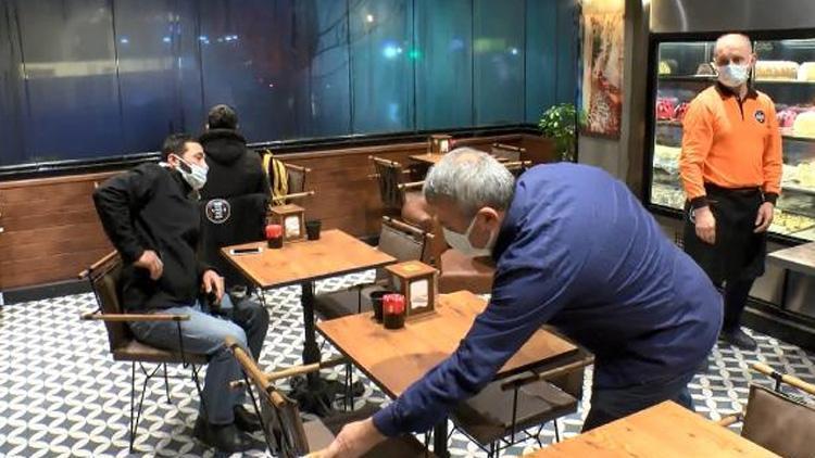İstanbulda kafe ve restoranlar ilk müşterilerini aldı