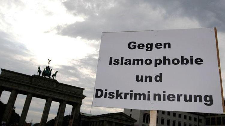 Almanya’da İslam ve Müslümanlara ön yargılar arttı