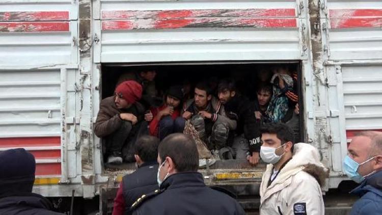 Kaza yapan TIRda balık istifi 114 kaçak göçmen taşınmasına 3 tutuklama