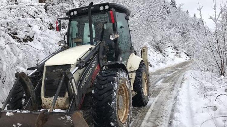 Trabzon ve Rize’de kar esareti 101 köy ve mahalle yolu kapandı