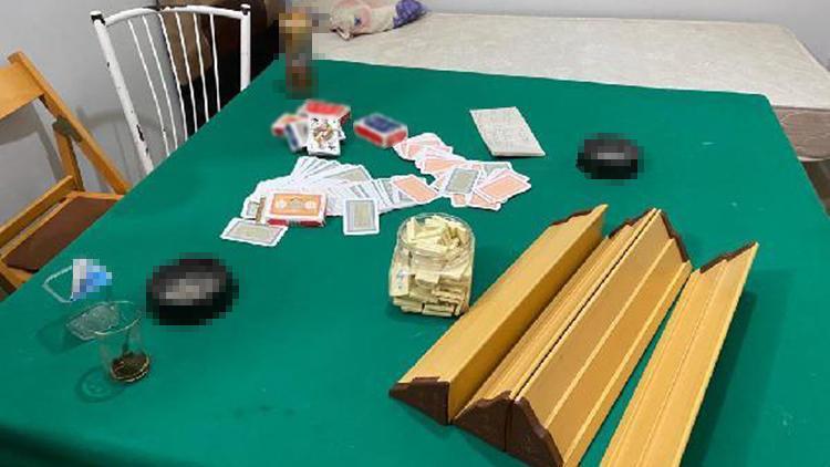 Apart dairede kumar oynayan 7 kişiye 52 bin lira ceza