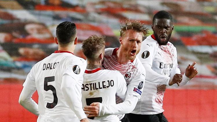 Milan, UEFA Avrupa Liginde avantajı Kjaer ile kaptı Manchester United...