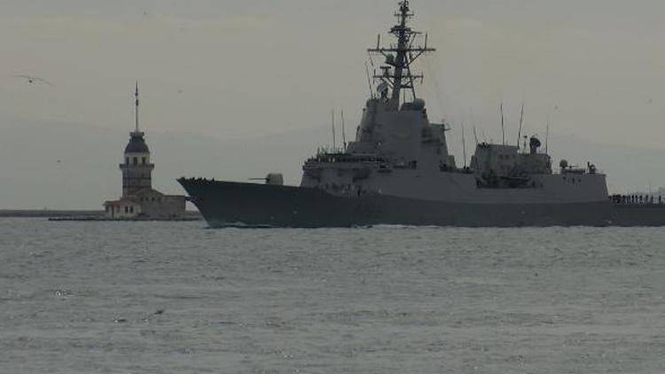 İspanya savaş gemisi SPS Cristobal Colon İstanbul Boğazından geçti