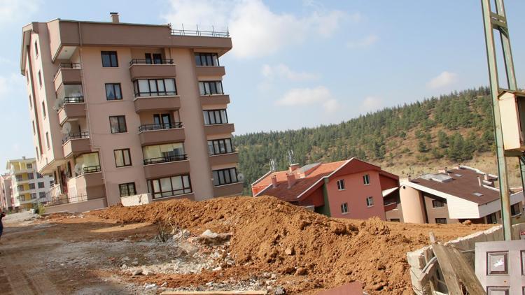 Akpınar’da Mahallesi’nde yapı yasağı kaldırıldı