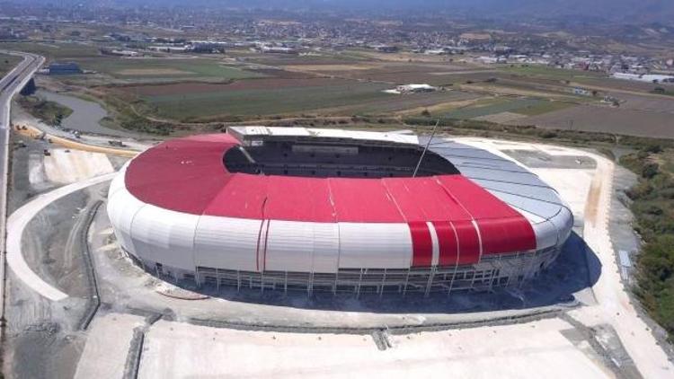 Yeni stadına kavuşan Atakaş Hatayspor, ilk maç için gün sayıyor