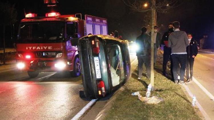 Alkollü sürücü kaza yaptıktan sonra suçu arkadaşlarına attı