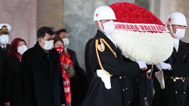 Ankara Valisi Şahin, Anıtkabiri ziyaret etti