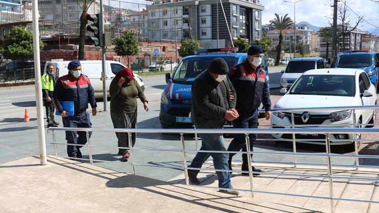 Antalyada akılalmaz hırsızlık olayı 17 bin liralık tabloyu böyle çaldılar