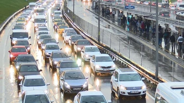 İstanbulda cuma trafiği