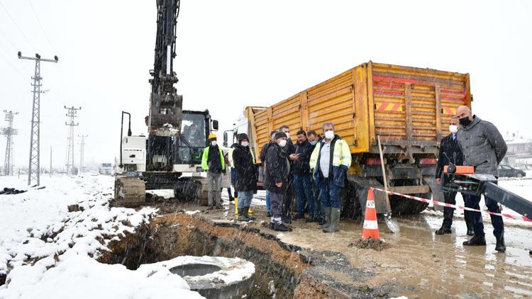 Açıktan akan sular kapalı sisteme alınıyor