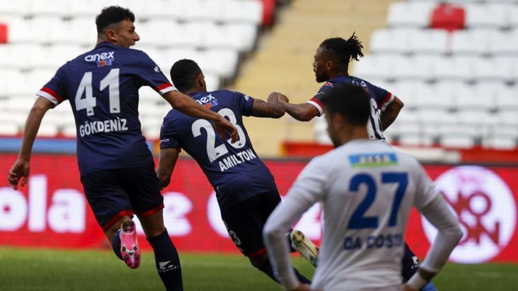 Antalyaspor 3-1 Erzurumspor (Maçın özeti ve golleri)