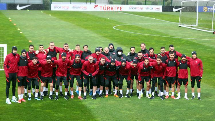 A Milli Futbol Takımında Dünya Kupası Elemeleri hazırlıkları başladı