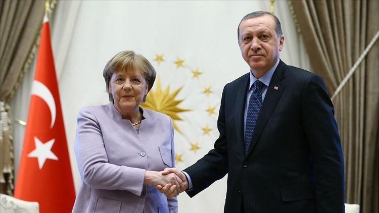 Son dakika haberi: Cumhurbaşkanı Erdoğandan diplomasi trafiği