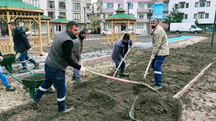 Parklar yaza hazırlanıyor