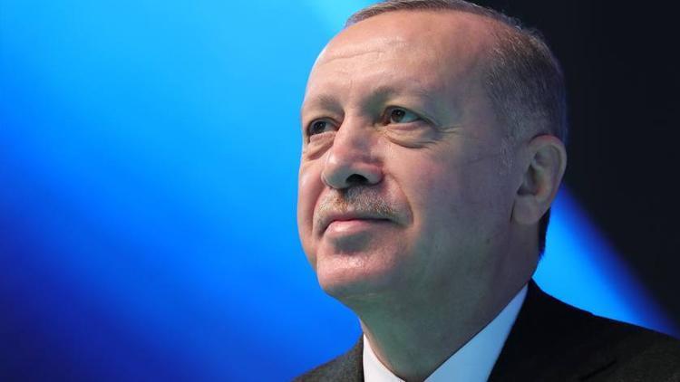 Yeniden genel başkan seçilen Erdoğana tebrik mesajları