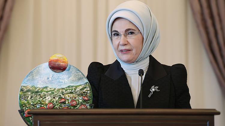 Emine Erdoğan, çevre çalışmalarından dolayı BMnin Küresel Amaçlar Eylem Ödülüne layık görüldü