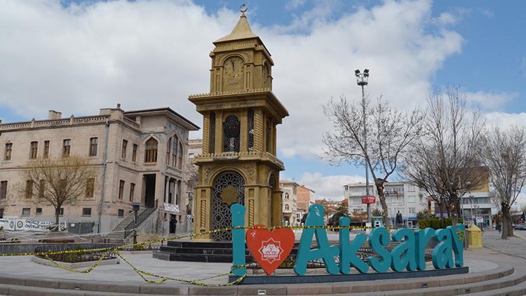 Kırmızı kategorideki Aksarayda, cadde ve sokaklarda kısıtlama sessizliği