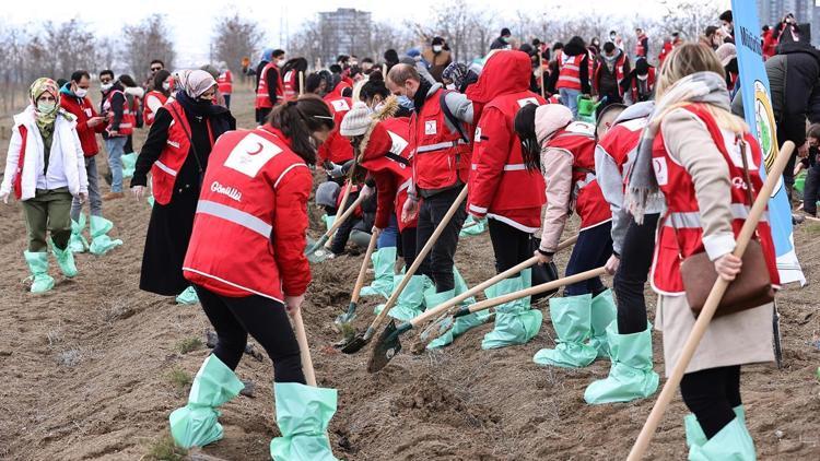 Genç Kızılay’dan hatıra ormanı