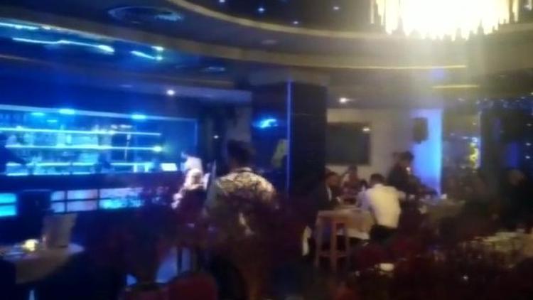Ataşehirde otelin restoranına baskın 26 kişiye ceza yağdı...