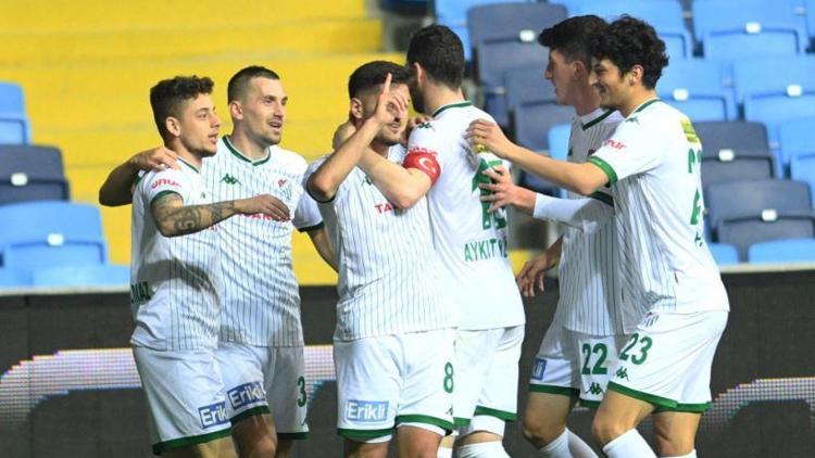 1. Ligde en fazla altyapı oyuncusuna şans veren takım Bursaspor