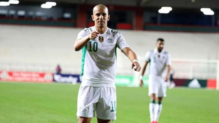 Feghouli attı, Cezayir şov yaptı