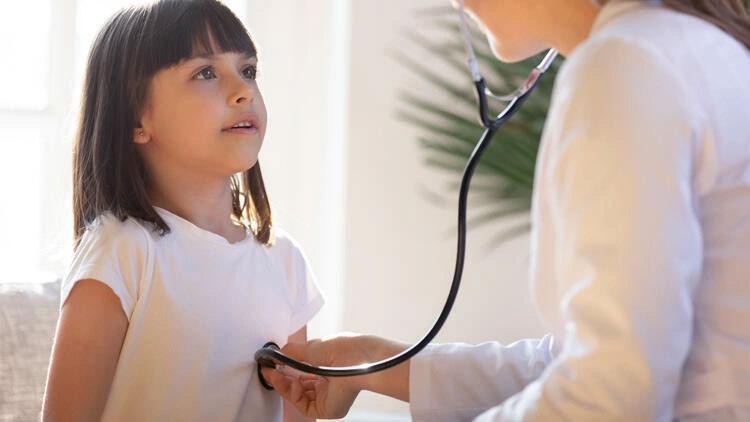 Mutasyonlu virüs çocuklarda kalp rahatsızlarına neden olabiliyor