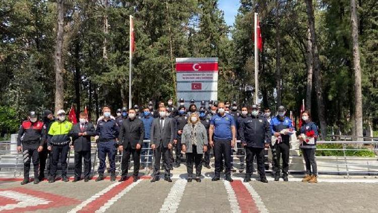Başkan Erdem, şehit polislerin kabirlerine çiçek bıraktı, Polis Haftası’nı kutladı