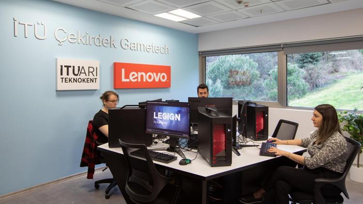 İTÜ ARI Teknokent ve Lenovodan Yazılım Laboratuvarı