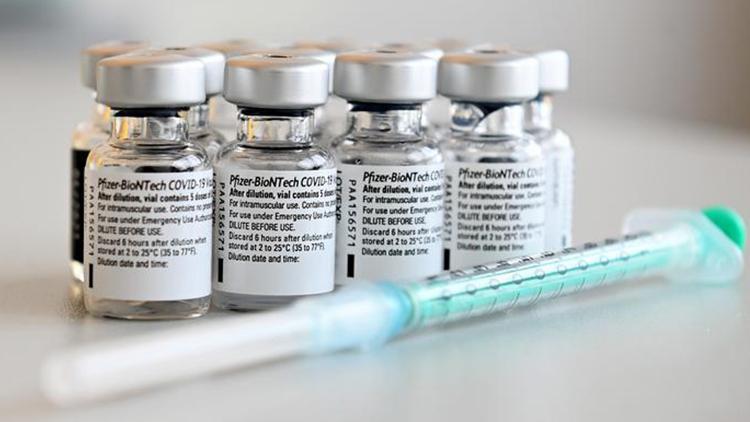 Pfizer/BioNTech, ABDde 12-15 yaş aralığına aşı için başvuruda bulundu