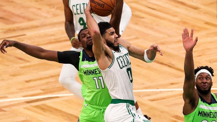 NBAde gecenin sonuçları: Jayson Tatumun 53 sayı attığı maçta Celtics, Timberwolvesi uzatmada geçti