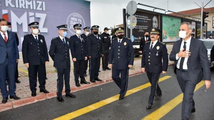 Başkan Bozdoğandan görev başındaki polislere sürpriz ziyaret