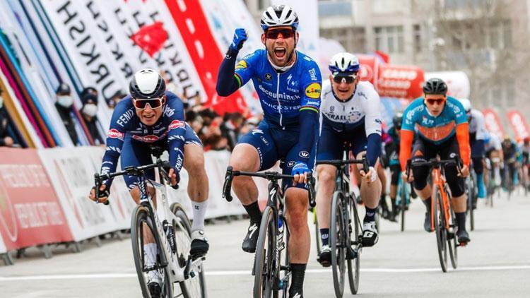 56. Cumhurbaşkanlığı Türkiye Bisiklet Turunun 2. etabını Mark Cavendish kazandı