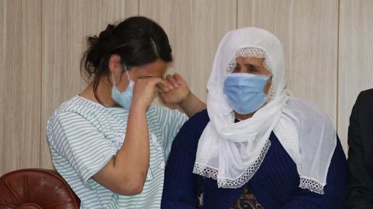 İkna edilerek teslim olan kadın PKKlı, ailesine kavuştu