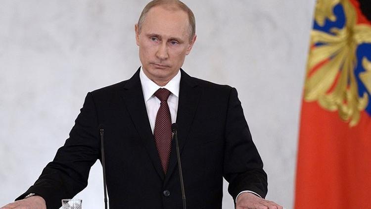 Putin, Kovid-19 aşısının ikinci dozunu yaptırdı