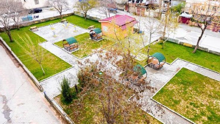Dulkadiroğlu Belediyesi, Namık Kemal Parkını yeniledi