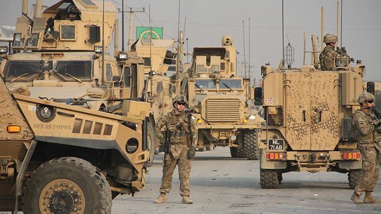 İngiltere, Afganistandaki askerlerini düzenli olarak geri çekecek