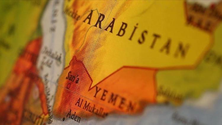 Arap koalisyonu: Suudi Arabistanı hedef alan Husilere ait 5 balistik füze ve 4 İHA imha edildi