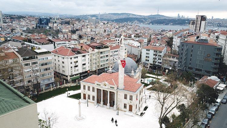 Teşvikiye Camii yeniden ibadete açıldı