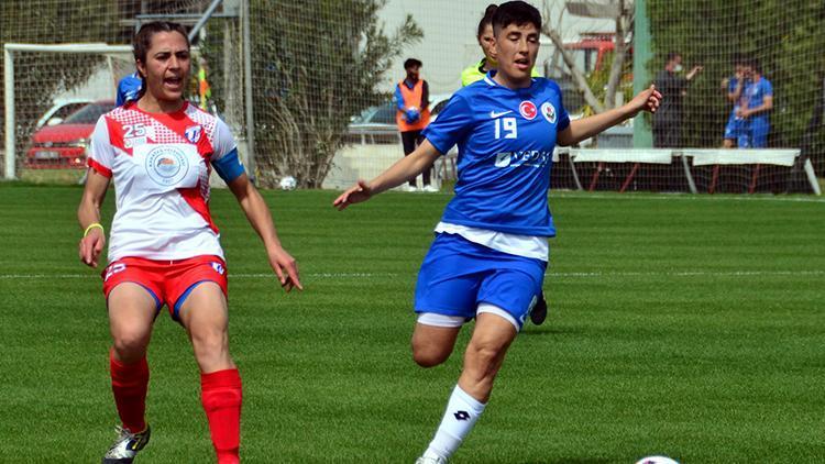 Turkcell Kadın Futbol Ligi Sağlık Çalışanları Sezonu başladı