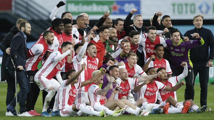 Ajax, Hollanda Kupasını son dakika golüyle kazandı