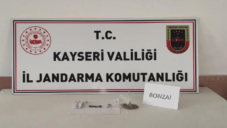 Kayseride 4 kişiye uyuşturucu gözaltısı