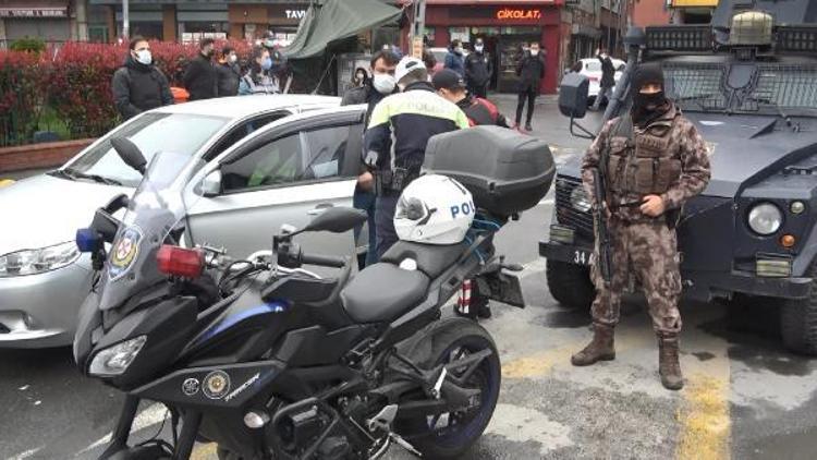 Okmeydanında denetim Polis giriş-çıkışları kapattı, didik didik aradı